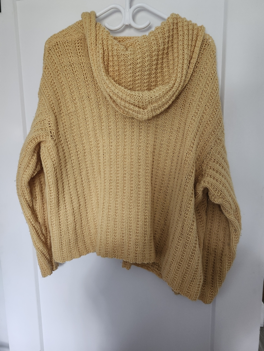 Handmade Relaxed Fit Yellow Sweater | Sustainable Bamboo Wool - Picture 3 of 8